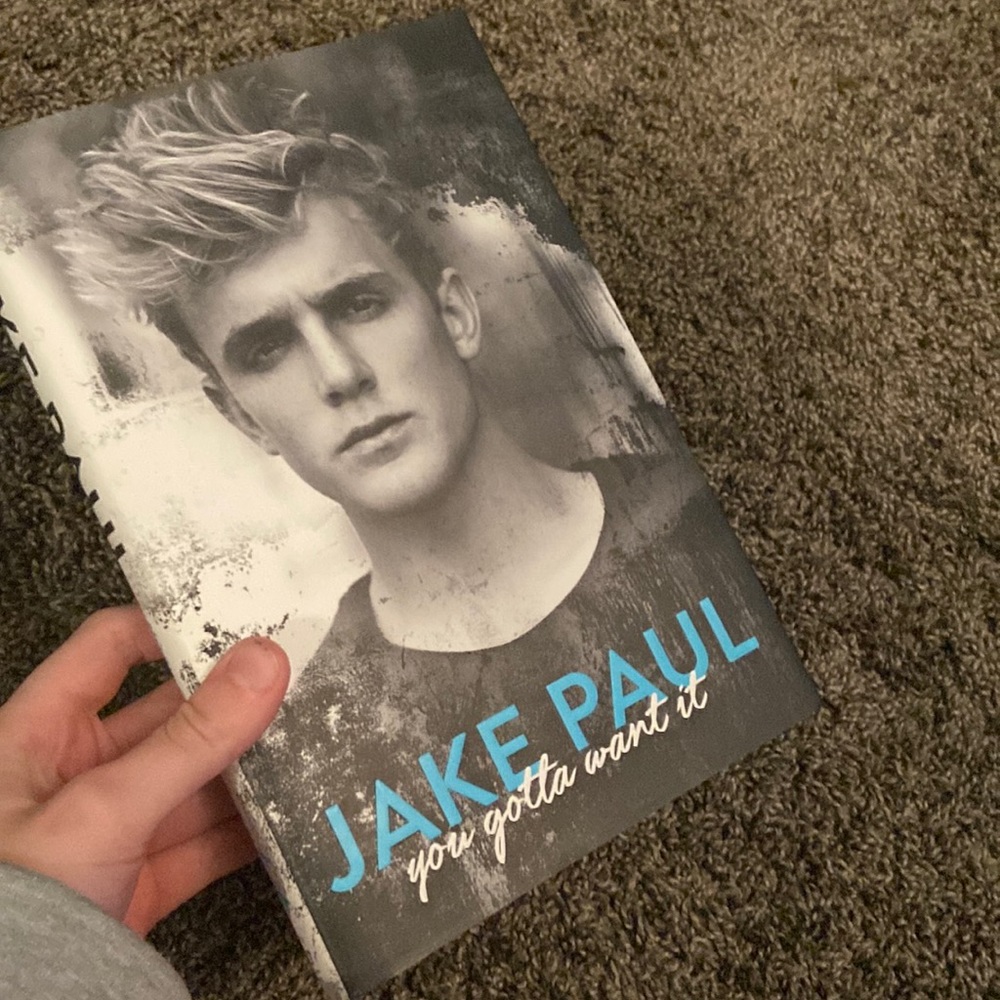 selling this new jake paul book. nothing wrong with it just not a jake pauler :)